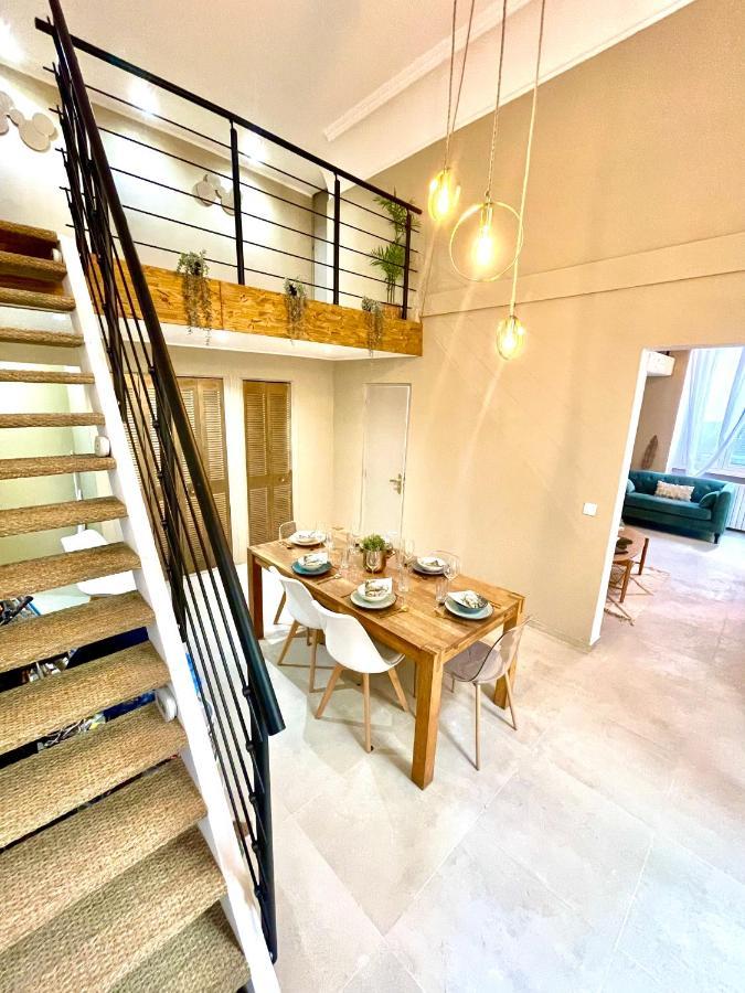 Spacious Loft, Duplex, Old Town, 3 Bedrooms - Easy Check-In 니스 외부 사진