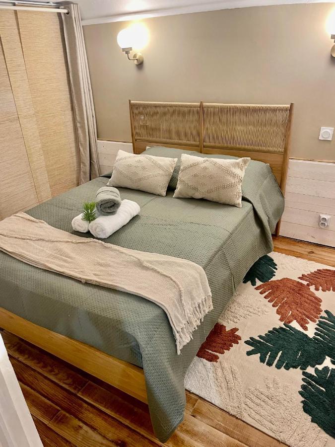 Spacious Loft, Duplex, Old Town, 3 Bedrooms - Easy Check-In 니스 외부 사진